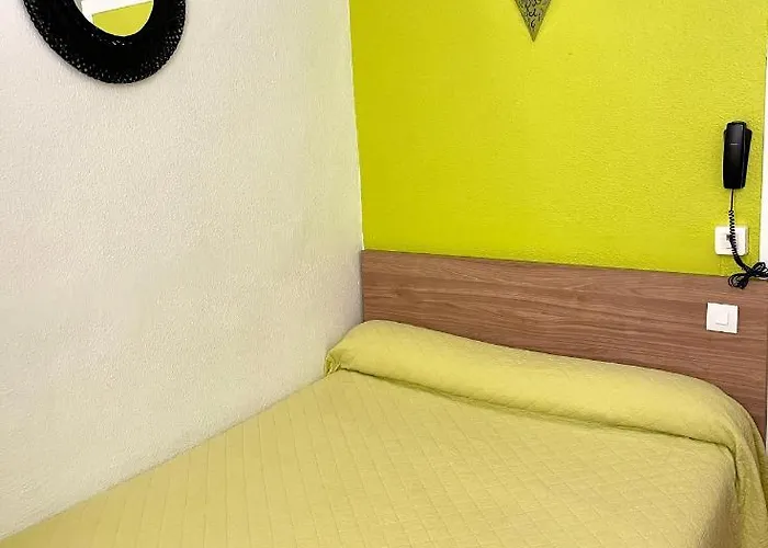 Hotel Colisée-verdun Centre Gare Saint-roch 2*