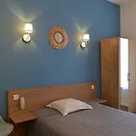 Colisee-verdun Centre Gare Saint-roch ホテル 2*