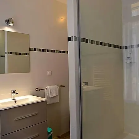 Hotel Colisee-verdun Centre Gare Saint-roch 2*