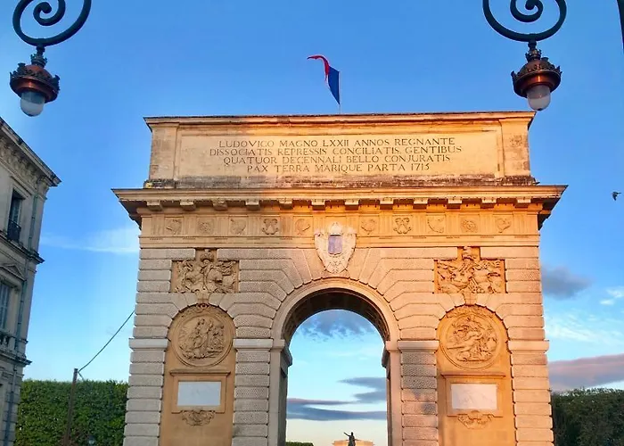 Hotel Colisée-verdun Centre Gare Saint-roch 2*